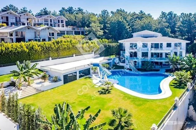 Villa Yalcin Кушадасы